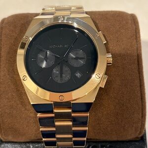 Michael Kors Reagan Oversized Watch – Gold/Black (Model MK6078)